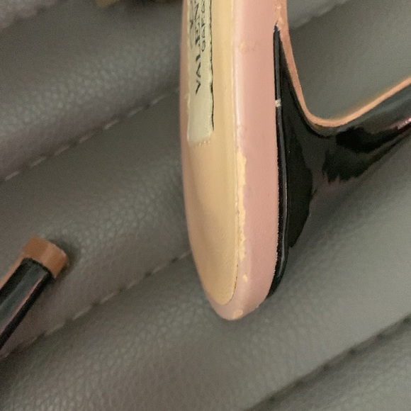 Valentino Garavani Rockstud Pumps - Picture 13 of 13